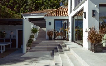 Property slide 21