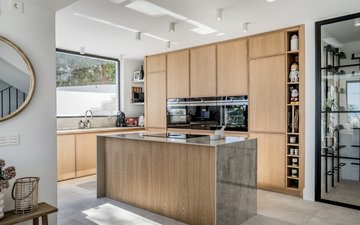 Property slide 12