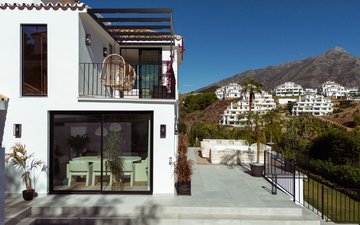 Property slide 22