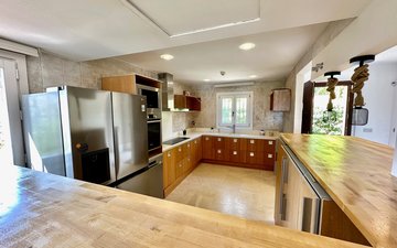Property slide 24