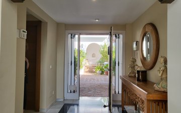 Property slide 10