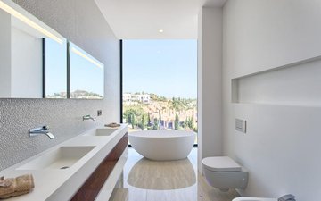 Property slide 21