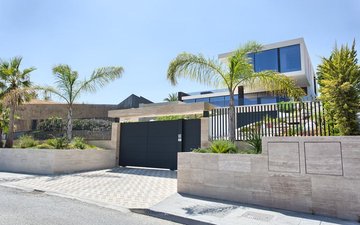 Property slide 26