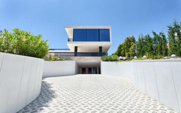 Property slide 25