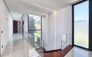 Property slide 16