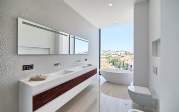 Property slide 20