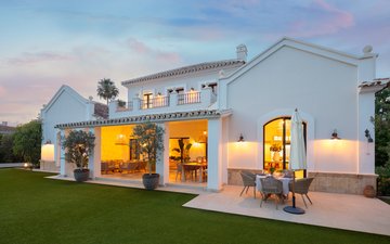 Property slide 25