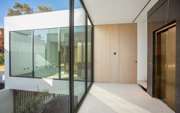 Property slide 25