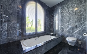 Property slide 18