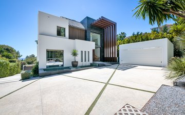 Property slide 8