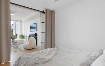 Property slide 18