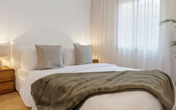 Property slide 22