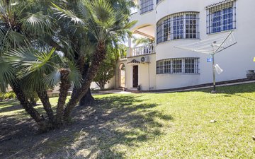 Property slide 28