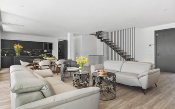 Property slide 18