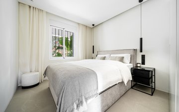 Property slide 20