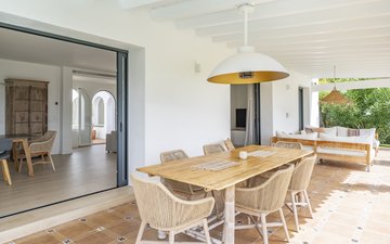 Property slide 25