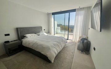 Property slide 7