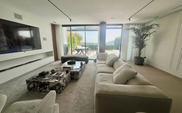 Property slide 4