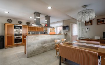 Property slide 41