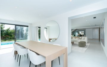 Property slide 14