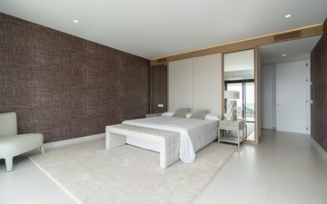 Property slide 22