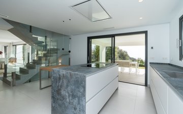 Property slide 17