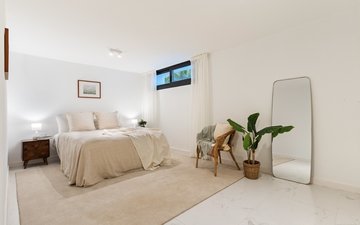 Property slide 25