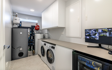 Property slide 25