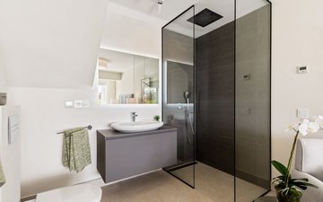 Property slide 19