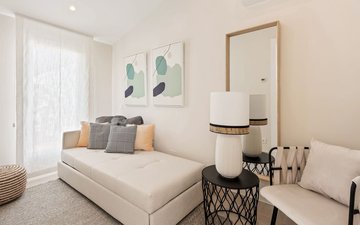 Property slide 10