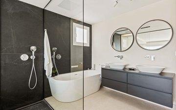 Property slide 17
