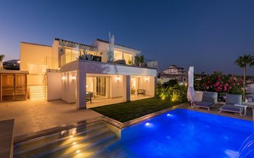 Property slide 30