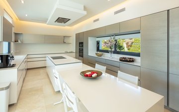 Property slide 7