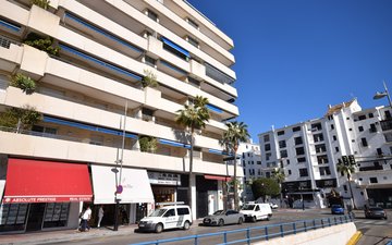 Property slide 10