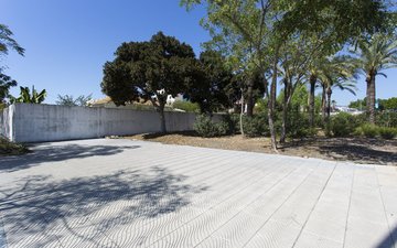 Property slide 4