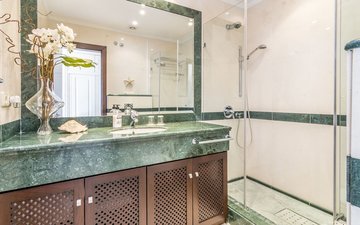Property slide 30