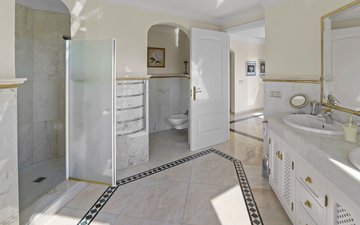 Property slide 30