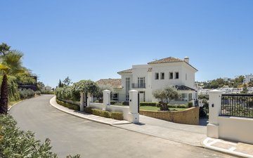 Property slide 50