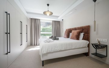 Property slide 33