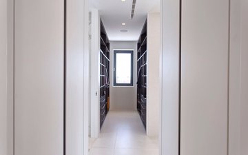 Property slide 43
