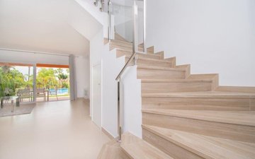 Property slide 17