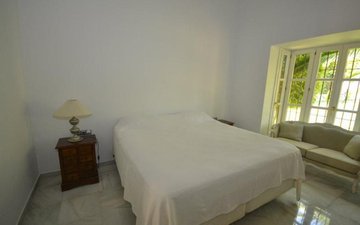 Property slide 39