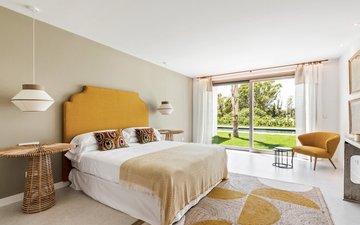 Property slide 10