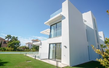 Property slide 17