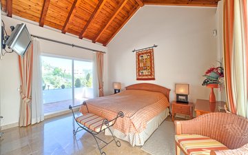 Property slide 18