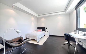 Property slide 14