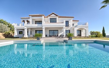 Property slide 18