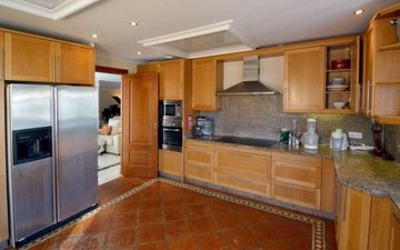 Property slide 10