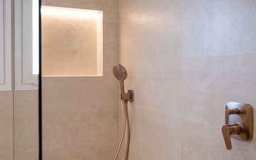 Property slide 44