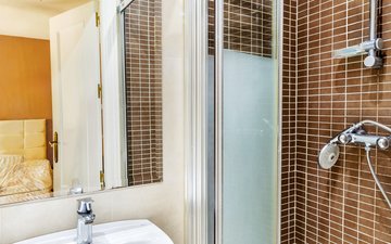Property slide 35